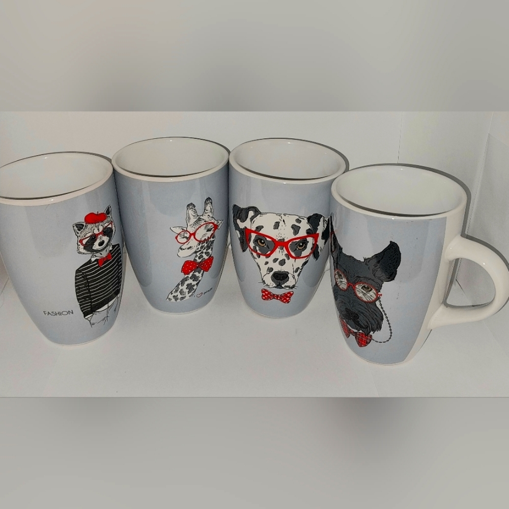 4 COFFEE OR TEA MUGS